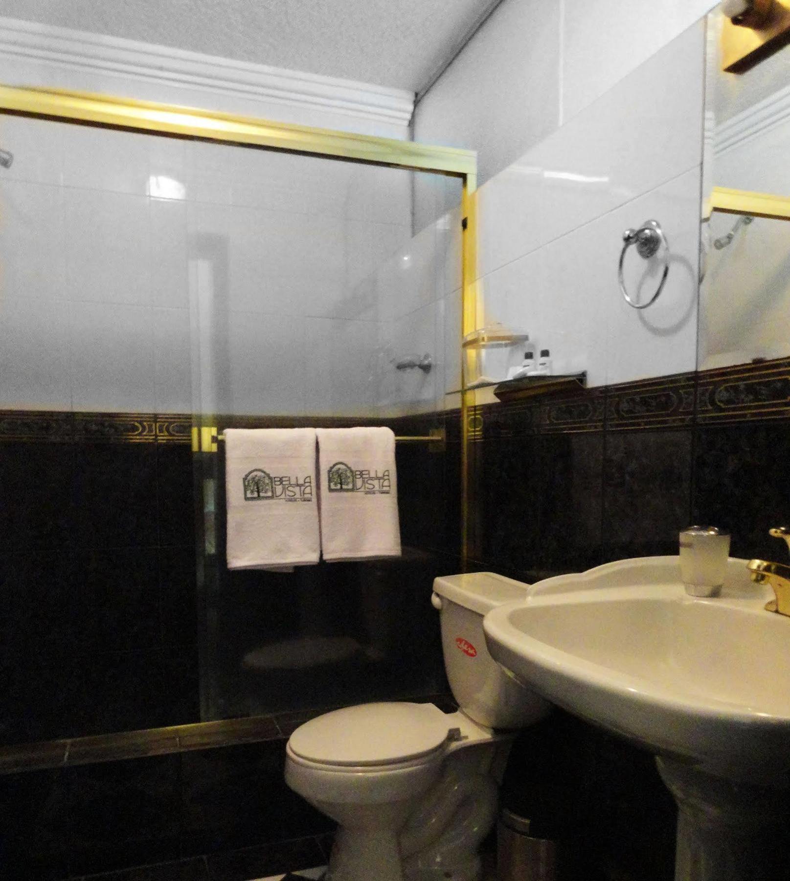 Hotel Suites Gonzalez Suarez Quito Kültér fotó